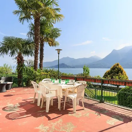 Sleeps 10 Pool Wifi Βίλα Ghiffa
